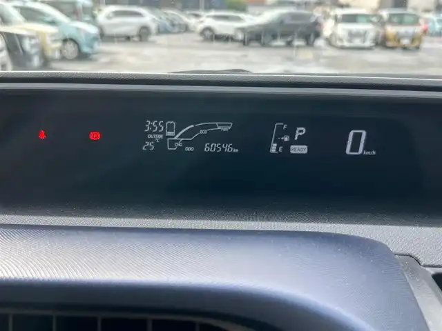 トヨタ アクア S 静岡県 2016(平28)年 6.1万km ライムホワイトパールクリスタルシャイン エンジンスタートボタン/パワーステアリング/パワーウィンドウ/アイドリングストップ/スマートキー/オートエアコン/ETC/バックカメラ/純正ナビ（CD/BTワンセグ）/純正フロアマット/ABS/横滑り防止装置/レーンキープアシスト/オートライト/Wエアバック/衝突軽減システム