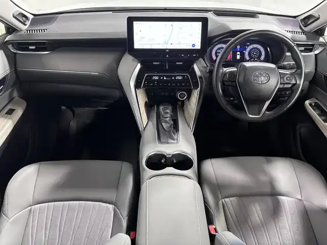 トヨタ ハリアー Z 大阪府 2023(令5)年 1.7万km プラチナホワイトパールマイカ モデリスタエアロ　サンルーフ　全方位カメラ　レザーシート　純正ナビＴＶ　レーダークルコン　衝突軽減　ＥＴＣ　ドラレコ　パワーシート　ＢＳＭ　レーンアシスト　アイドリングストップ　スマートキー