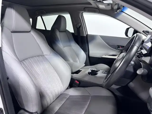 トヨタ ハリアー Z 大阪府 2023(令5)年 1.7万km プラチナホワイトパールマイカ モデリスタエアロ　サンルーフ　全方位カメラ　レザーシート　純正ナビＴＶ　レーダークルコン　衝突軽減　ＥＴＣ　ドラレコ　パワーシート　ＢＳＭ　レーンアシスト　アイドリングストップ　スマートキー