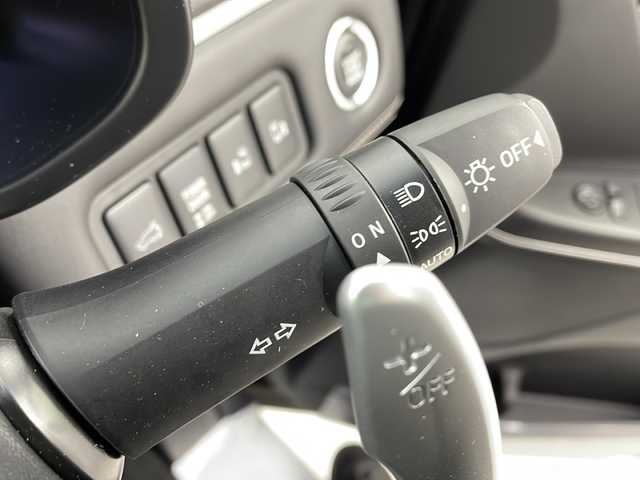 三菱 デリカＤ：５ シャモニー 大阪府 2025(令7)年 0.1千km グラファイトグレーメタリック/ブラックマイカ 登録済未使用車/専用ALPINE11型ナビ/【フルセグTV/Bluetooth/HDMI/CD/DVD/FM/AM】/全方位カメラ/パワーバックドア/ブラインドスポットモニター/両側パワースライドドア/前後コーナーセンサー/センターデフロック/三菱e-Assist/・車線逸脱警報システム/・レーダークルーズコントロール/・衝突被害軽減ブレーキシステム/・オートマチックハイビーム/・後側方車両検知警報システム/・誤発進抑制機能/ハーフレザーシート/D/N席シートヒーター/ステアリングヒーター/パドルシフト/オートホールド/ステアリングスイッチ/LEDヘッドライト/スマートキー/スペアキー/保証書/取扱説明書/点検記録簿