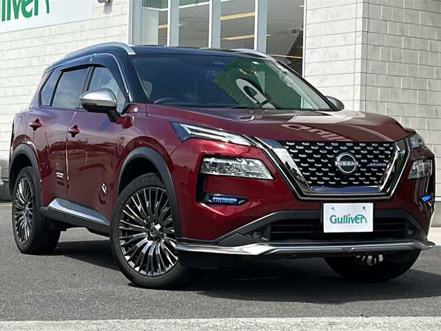 日産 エクストレイル オーテック e－4ORCE 香川県 2022(令4)年 3.3万km 赤／黒 純正12.3インチコネクトナビ/フルセグTV/アラウンドビューモニター/電動リアゲート/D/Nパワーシート/全席シートヒーター/前後コーナーセンサー/デジタルルームミラー/BSM/ステアリングヒーター/ETC