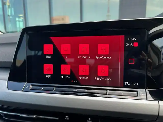 フォルクスワーゲン ＶＷ ゴルフ ヴァリアント 石川県 2022(令4)年 2万km 白 純正メモリナビ/（BT／AM／FM／DVD）/バックカメラ/パワーバックドア/ステアリングスイッチ/パドルシフト/クルーズコントロール/レーンキープアシスト/LEDヘッドライト/オートライト/保証書/取り扱い説明書/スマートキー