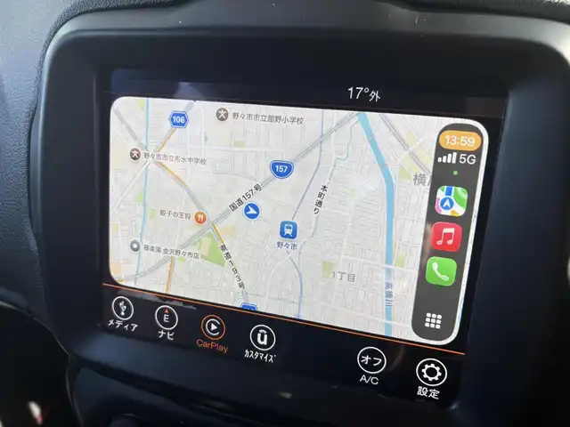 クライスラー・ジープ ジープ レネゲード 石川県 2018(平30)年 6.3万km 白 ワンオーナー/4WD/純正メモリナビ/　Bluetooth・AM/FM・USB・AUX/バックカメラ/ビルトインETC/前後ドライブレコーダー/クルーズコントロール/ブラインドスポットモニター/ルーフレール/純正アルミホイール/アンチロック・ブレーキ・システム/横滑り防止装置/コーナーセンサー/レーンキープアシスト/盗難防止装置/ダウンヒルアシストコントロール/パーキングアシスト/エアバッグ（W+サイド）/カーテンエアバッグ/スマートキー