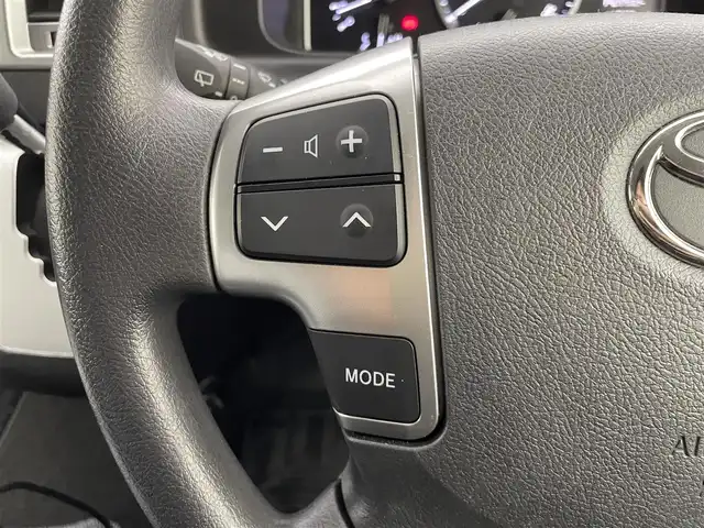 トヨタ ハイエース GL 群馬県 2023(令5)年 1.2万km ブラックマイカ パノラミックビューモニター/デジタルインナーミラー/純正フリップダウンモニター/＝＝＝＝＝/純正7インチナビ/・AM/FM/CD/DVD/SD/Bluetooth/フルセグTV/＝＝＝＝＝/デジタルインナーミラー　パノラミックビューモニター　純正フリップダウンモニター　純正７型ナビ　前後ドライブレコーダー　電動スライドドア　プッシュスタート　スマートキー　ＡＣ１００Ｖ電源　ＥＴＣ　禁煙車