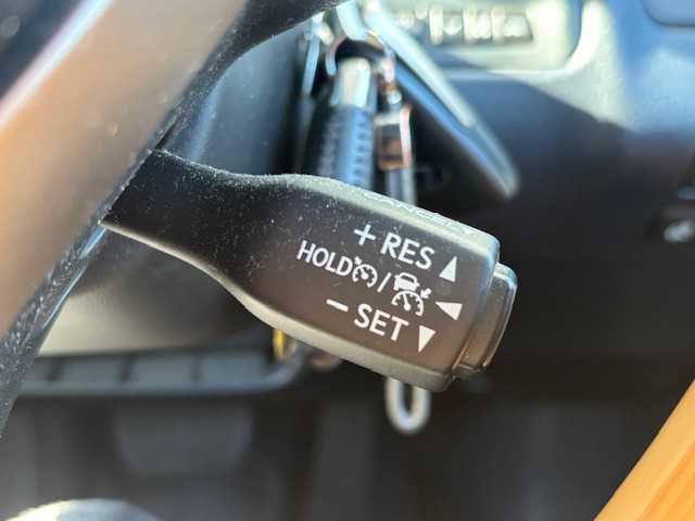 レクサス ＲＸ 450h バージョンL 宮城県 2021(令3)年 4.7万km グラファイトブラックガラスフレーク 登録時走行距離46628km/純正ナビ/TV・CD・DVD・AM・FM・Bluetooth/ETC2.0/エマージェンシーブレーキ/横滑り防止装置/コーナーセンサー（前後）/ハンドルヒーター/シートヒーター（全席）/エアシート（前席）/パワーシート（全席）/アラウンドビューモニター/純正LEDヘッドライト/クルーズコントロール（追従有）/純正フロアマット/純正アルミホイール