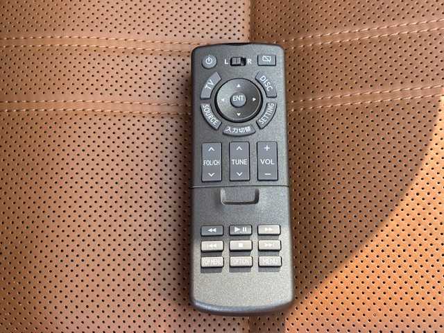 レクサス ＲＸ 450h バージョンL 宮城県 2021(令3)年 4.7万km グラファイトブラックガラスフレーク 登録時走行距離46628km/純正ナビ/TV・CD・DVD・AM・FM・Bluetooth/ETC2.0/エマージェンシーブレーキ/横滑り防止装置/コーナーセンサー（前後）/ハンドルヒーター/シートヒーター（全席）/エアシート（前席）/パワーシート（全席）/アラウンドビューモニター/純正LEDヘッドライト/クルーズコントロール（追従有）/純正フロアマット/純正アルミホイール