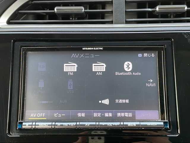 ホンダ シャトル ハイブリッド ホンダセンシング 青森県 2018(平30)年 11.1万km プラチナホワイトパール 4WD/社外メモリナビ/Bluetooth・SD・USB/バックカメラ/ホンダセンシング/衝突軽減ブレーキ/追従クルーズコントロール/路外逸脱抑制機能/誤発進抑制機能/ワイパーデアイサー/ビルトインETC/LEDヘッドライト/フォグランプ/スマートキー/プッシュスタート