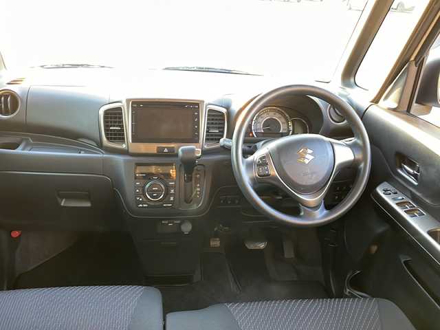 スズキ スペーシア カスタム Z 新潟県 2017(平29)年 6.7万km ピュアホワイトP 前後ドラレコ/純正ナビ/アラウンドビューモニター/CD/DVD/Bluetooth/フルセグTV/プッシュスタート/スマートキー/14インチ純正アルミホイール/デュアルカメラブレーキサポート/ユーティリティパッケージ/両側パワースライドドア/電動格納ミラー