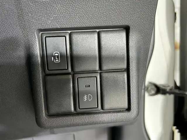 日産 ルークス ハイウェイスター 佐賀県 2010(平22)年 13.3万km スノーパールホワイト 純正7インチナビ/ワンセグTV/Bluetooth/片側パワースライドドア/純正フロアマット/電動格納ミラー/スマートキー/スペアキー×１/オートライト/純正14インチアルミホイール