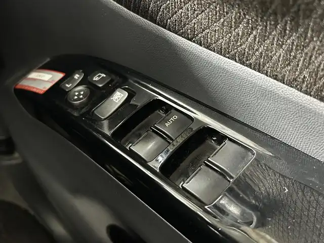 日産 ルークス ハイウェイスター 佐賀県 2010(平22)年 13.3万km スノーパールホワイト 純正7インチナビ/ワンセグTV/Bluetooth/片側パワースライドドア/純正フロアマット/電動格納ミラー/スマートキー/スペアキー×１/オートライト/純正14インチアルミホイール