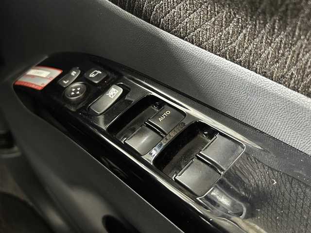 日産 ルークス ハイウェイスター 佐賀県 2010(平22)年 13.3万km スノーパールホワイト 純正7インチナビ/ワンセグTV/Bluetooth/片側パワースライドドア/純正フロアマット/電動格納ミラー/スマートキー/スペアキー×１/オートライト/純正14インチアルミホイール