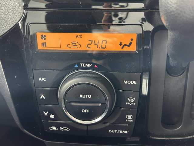 日産 ルークス ハイウェイスター 佐賀県 2010(平22)年 13.3万km スノーパールホワイト 純正7インチナビ/ワンセグTV/Bluetooth/片側パワースライドドア/純正フロアマット/電動格納ミラー/スマートキー/スペアキー×１/オートライト/純正14インチアルミホイール