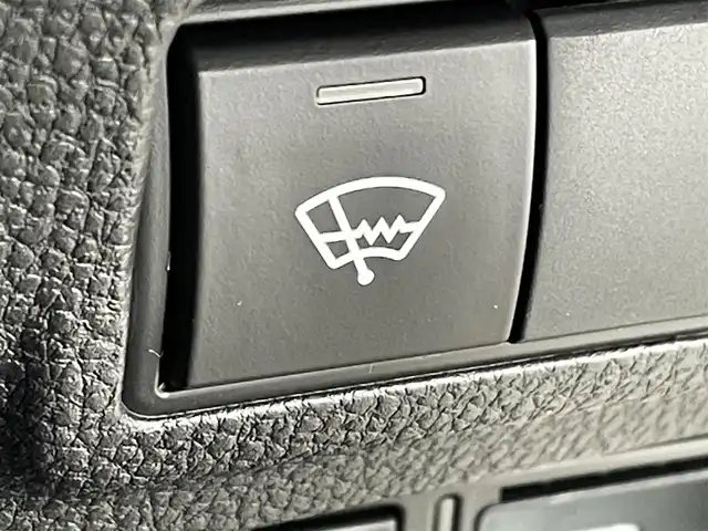 トヨタ カローラ クロス ハイブリッド Z 群馬県 2025(令7)年 0.1千km クリアベージュメタリック 純正１０．５インチオーディオディスプレイ　パノラマルーフ　パワーバックドア　Ｂカメラ　トヨタセーフティセンス　Ｆワイパーデアイサー　シートヒーター　シートクーラー　ＥＴＣ２．０　純正アルミホイール