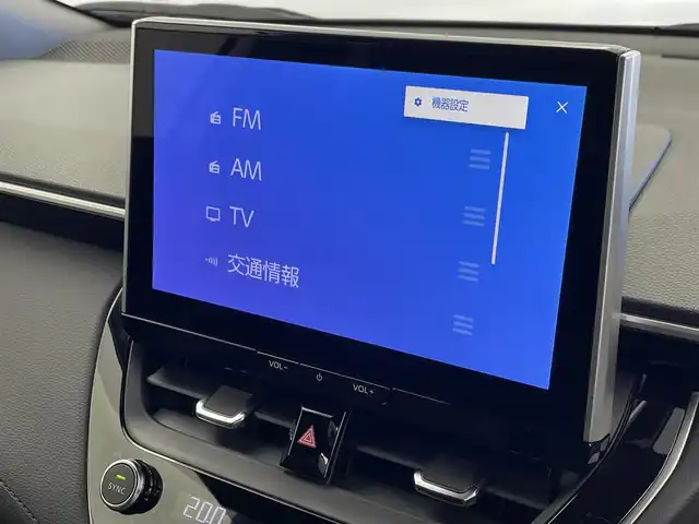 トヨタ カローラ クロス ハイブリッド Z 群馬県 2025(令7)年 0.1千km クリアベージュメタリック 純正１０．５インチオーディオディスプレイ　パノラマルーフ　パワーバックドア　Ｂカメラ　トヨタセーフティセンス　Ｆワイパーデアイサー　シートヒーター　シートクーラー　ＥＴＣ２．０　純正アルミホイール