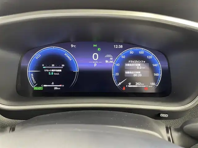 トヨタ カローラ クロス ハイブリッド Z 群馬県 2025(令7)年 0.1千km クリアベージュメタリック 純正１０．５インチオーディオディスプレイ　パノラマルーフ　パワーバックドア　Ｂカメラ　トヨタセーフティセンス　Ｆワイパーデアイサー　シートヒーター　シートクーラー　ＥＴＣ２．０　純正アルミホイール