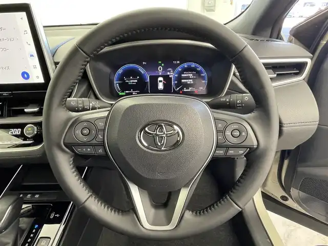 トヨタ カローラ クロス ハイブリッド Z 群馬県 2025(令7)年 0.1千km クリアベージュメタリック 純正１０．５インチオーディオディスプレイ　パノラマルーフ　パワーバックドア　Ｂカメラ　トヨタセーフティセンス　Ｆワイパーデアイサー　シートヒーター　シートクーラー　ＥＴＣ２．０　純正アルミホイール