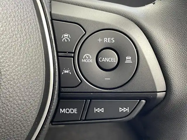 トヨタ カローラ クロス ハイブリッド Z 群馬県 2025(令7)年 0.1千km クリアベージュメタリック 純正１０．５インチオーディオディスプレイ　パノラマルーフ　パワーバックドア　Ｂカメラ　トヨタセーフティセンス　Ｆワイパーデアイサー　シートヒーター　シートクーラー　ＥＴＣ２．０　純正アルミホイール