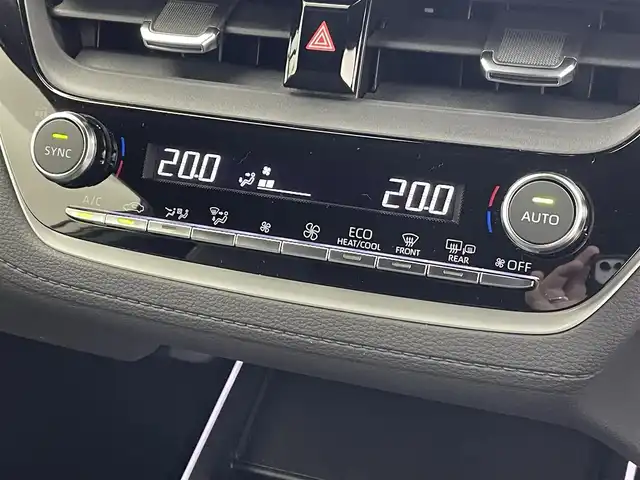 トヨタ カローラ クロス ハイブリッド Z 群馬県 2025(令7)年 0.1千km クリアベージュメタリック 純正１０．５インチオーディオディスプレイ　パノラマルーフ　パワーバックドア　Ｂカメラ　トヨタセーフティセンス　Ｆワイパーデアイサー　シートヒーター　シートクーラー　ＥＴＣ２．０　純正アルミホイール