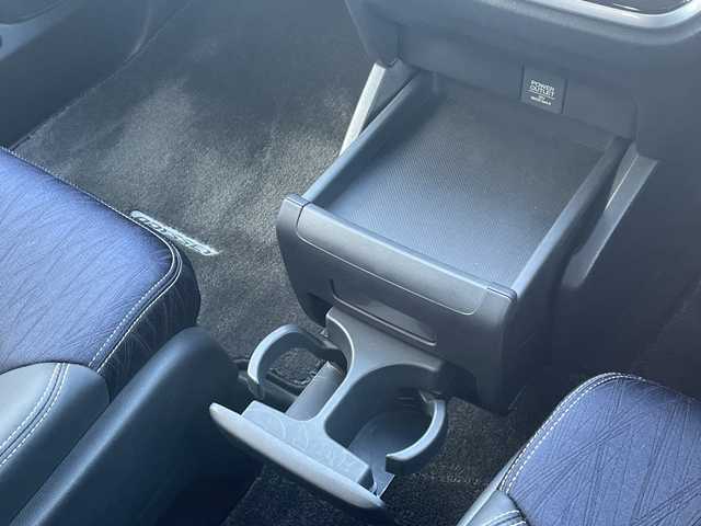 ホンダ オデッセイ アブソルート 20thアニバーサリー 新潟県 2014(平26)年 2.1万km プレミアムヴィーナスブラックP 純正メモリナビ：VXM-155VFEi/バックカメラ/クルーズコントロール/両側パワースライドドア/パドルシフト/ステアリングスイッチ/ETC/ハーフレザーシート/運転席パワーシート/LEDヘッドライト