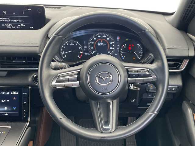 マツダ ＭＸ－３０ 愛知県 2022(令4)年 1.1万km 茶 セーフティパッケージ/純正10.25型ナビ/全方位カメラ/レーダークルーズコントロール/シートヒーター/バックカメラ/コーナーセンサー/純正アルミホイール/ブラインドスポットモニター/LEDヘッドライト/パドルシフト/ステアリングヒーター/オートライト/ドライブレコーダー/ETC/衝突軽減システム/フルセグ/Bluetooth/ステアリングスイッチ/スマートキー/プッシュスタート