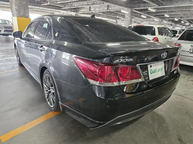 トヨタ クラウン ハイブリッド アスリートS 宮崎県 2013(平25)年 6.6万km 黒 〇純正8インチナビ/〇フルセグTV/〇ビルトインETC/〇バックカメラ/〇アドバンスパッケージ/・レーダークルーズコントロール/・プリクラッシュセーフティ/・インテリジェントクリアランスソナー/バックソナー/〇アイドリングストップ/〇HIDヘッドランプ/〇オートライト/〇LEDフロントフォグランプ/〇OP純正18インチアルミ/〇革巻きステアリング/〇シートヒーター/〇パワーシート/〇左右独立温度調整オートエアコン/〇スマートエントリー/〇禁煙車