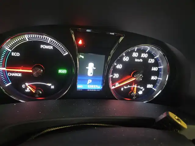 トヨタ クラウン ハイブリッド アスリートS 宮崎県 2013(平25)年 6.6万km 黒 〇純正8インチナビ/〇フルセグTV/〇ビルトインETC/〇バックカメラ/〇アドバンスパッケージ/・レーダークルーズコントロール/・プリクラッシュセーフティ/・インテリジェントクリアランスソナー/バックソナー/〇アイドリングストップ/〇HIDヘッドランプ/〇オートライト/〇LEDフロントフォグランプ/〇OP純正18インチアルミ/〇革巻きステアリング/〇シートヒーター/〇パワーシート/〇左右独立温度調整オートエアコン/〇スマートエントリー/〇禁煙車