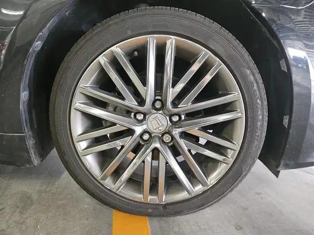 トヨタ クラウン ハイブリッド アスリートS 宮崎県 2013(平25)年 6.6万km 黒 〇純正8インチナビ/〇フルセグTV/〇ビルトインETC/〇バックカメラ/〇アドバンスパッケージ/・レーダークルーズコントロール/・プリクラッシュセーフティ/・インテリジェントクリアランスソナー/バックソナー/〇アイドリングストップ/〇HIDヘッドランプ/〇オートライト/〇LEDフロントフォグランプ/〇OP純正18インチアルミ/〇革巻きステアリング/〇シートヒーター/〇パワーシート/〇左右独立温度調整オートエアコン/〇スマートエントリー/〇禁煙車