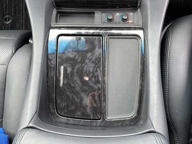 トヨタ アルファードハイブリット SR 青森県 2021(令3)年 6.1万km ホワイトパールクリスタルシャイン ・レザーシート/・純正ディスプレイオーディオ/・純正フリップダウンモニター/・DVD/フルセグ/Bluetooth/・バックカメラ/・ドライブレコーダー/・衝突被害軽減ブレーキ/・レーンキープアシスト/・レーダークルーズコントロール/・オートライト/・オートマチックハイビーム/・三眼LEDヘッドライト/・LEDフォグランプ/・パワーバックドア/・両側パワースライドドア/・シートヒーター/・横滑り防止装置/・純正フロアマット/・社外AW19インチ/・純正AW積込/・スペアタイヤ有り