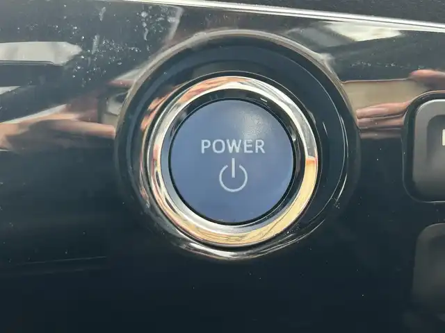トヨタ プリウス A ツーリングセレクション 愛知県 2016(平28)年 7.5万km スティールブロンドM 純正SDナビ/（AM/FM/BT/TV/CD/DVD)/フルセグTV/バックカメラ/ETC/運転席＆助手席シートヒーター/クルーズコントロール/ステアリングスィッチ/ドライブレコーダー/純正17インチアルミ/HIDヘッドライト/フォグランプ/ウィンカーミラー/純正フロアマット/ドアバイザー/スマートキー/スペアキー