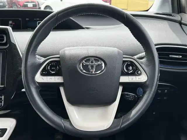 トヨタ プリウス A ツーリングセレクション 愛知県 2016(平28)年 7.5万km スティールブロンドM 純正SDナビ/（AM/FM/BT/TV/CD/DVD)/フルセグTV/バックカメラ/ETC/運転席＆助手席シートヒーター/クルーズコントロール/ステアリングスィッチ/ドライブレコーダー/純正17インチアルミ/HIDヘッドライト/フォグランプ/ウィンカーミラー/純正フロアマット/ドアバイザー/スマートキー/スペアキー
