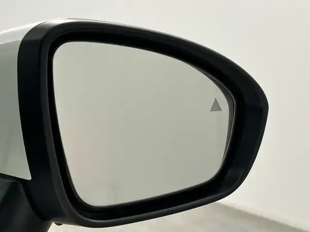 日産 オーラ G 三重県 2022(令4)年 1.7万km ピュアホワイトパール /純正ナビ//アラウンドビューモニター//フルセグ//ビルトインETC//デジタルインナーミラー//ハーフレザーシート//衝突軽減システム//レーンキープアシスト//ブラインドスポットモニター//コーナーセンサー//スマートキー