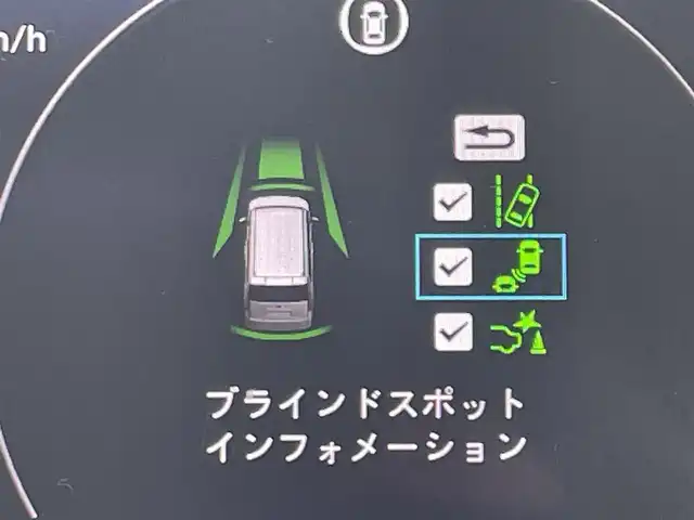 ホンダ ステップワゴン スパーダ 東京都 2023(令5)年 0.7万km クリスタルブラックパール 純正ナビ/天吊モニター/バックモニター/衝突軽減ブレーキ/路外逸脱抑制/ブラインドスポット/パーキングセンサー/レーダークルーズ/シートヒーター/両側電動ドア/電動リアゲート/ETC