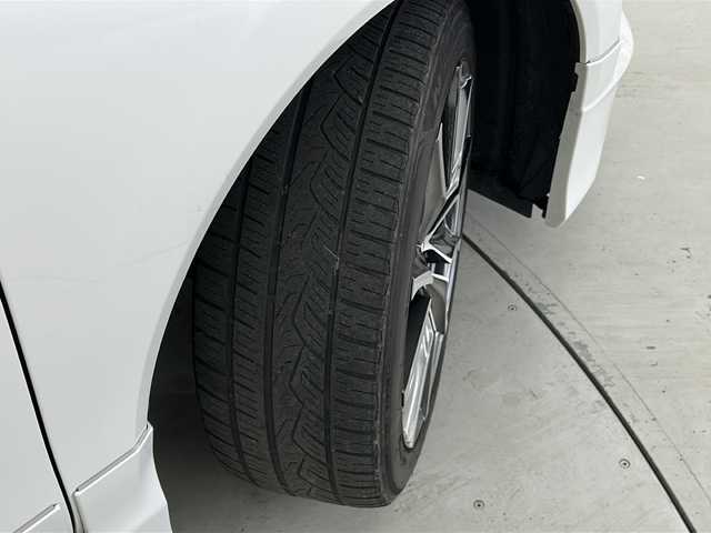 トヨタ ハリアー Z レザーパッケージ 宮城県 2021(令3)年 5.5万km ホワイトパールクリスタルシャイン 調光パノラマルーフ/モデリスタエアロ（フロント.サイド.リア）/JBLプレミアムサウンド/トヨタセーフティーセンス/・レーダークルーズコントロール/・ブラインドスポットモニター/・プリクラッシュセーフティーシステム/・レーントレーシングアシスト/・オートマチックハイビーム/・ヘッドアップディスプレイ/デジタルインナーミラー（ドラレコ付SD無）/12.3インチメーカーオプションナビ/・BT.USB.Miracast/バックモニター/フルセグTV/レザーシート/・前席パワーシート（D席シートメモリー）/・前席シートヒーター/・前席エアーシート/電動リアゲート/ステアリングヒーター/革巻きステアリング/ステアリングスイッチ/ビルトインETC2.0/プッシュスタート/スマートキー2個/電動パーキングブレーキ/純正フロアマット/LEDヘッドライト/LEDフォグランプ/社外20インチアルミホイール/純正ドアバイザー