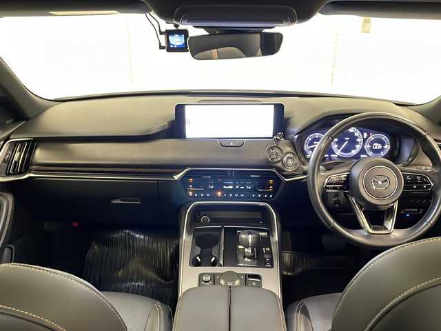 マツダ ＣＸ－６０ XD HV エクスクルーシブスポーツ 熊本県 2023(令5)年 1.8万km パール サンルーフ/純正メモリナビ（ラジオ/フルセグ/ＢＴ/スマホ連携）/全方位カメラ/前後ドライブレコーダー/BOSEサウンド/ＥＴＣ/レーダークルーズコントロール/Ｄ・Ｎ席シートヒーター・エアシート/後席シートヒーター/パワーシート/パワーバックドア/メモリシート/デュアルエアコン/レーンキープアシスト/衝突軽減システム/横滑り防止装置/交通標識認識システム/ブラインドスポットモニター/前後コーナーセンサー/スマートキー/ステアリングスイッチ/電動パーキングブレーキ（オートホールド付き）/ＬＥＤヘッドライト/オートライト/社外フロアマット/純正20インチＡＷ