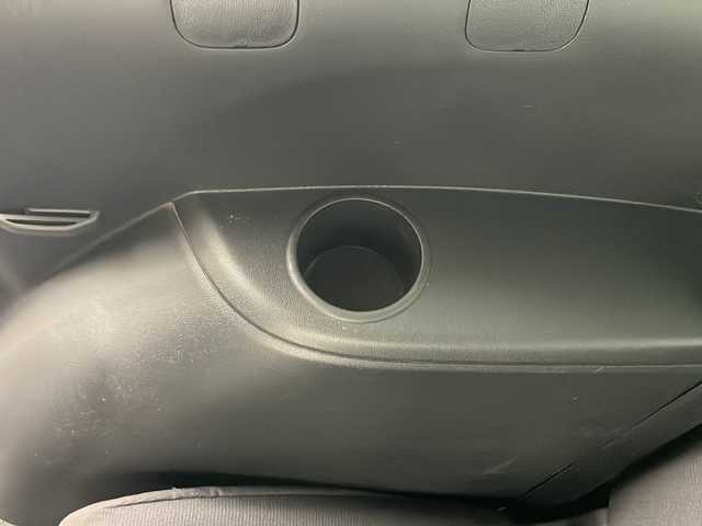 日産 ラフェスタ ハイウェイスター 秋田県 2015(平27)年 0.6万km アルミニウムシルバー ４WD/純正ナビ【FM/AM/CD/DVD/BT】　/左側パワースライドドア　/ＥＴＣ　/バックカメラ　/前方ドライブレコーダー　/ソナー　/シートカバー　/ステアリングリモコン　/横滑り防止装置　/電格ミラー　/フルセグＴＶ /フォグライト  /ウィンカーミラー/純正AW/スマートキー/スペアキー有り/保証書/取扱説明書