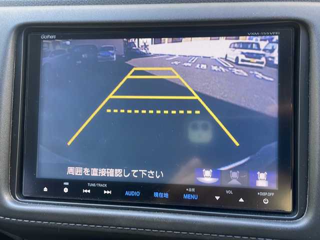 ホンダ ヴェゼル ハイブリッド Z 広島県 2015(平27)年 10.5万km ルーセブラックM /登録時走行距離/　　　　　　　104685キロ/ワンオーナー/純正ナビ/バックカメラ/地デジ/ハーフレザーシート/シートヒーター/クルーズコントロール/スペアキー×１/ETC/新車時整備手帳/　　【保証書】/取扱説明書/