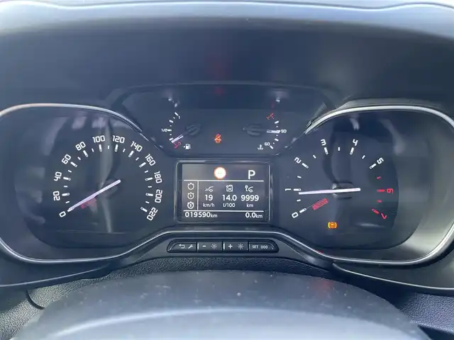 シトロエン ベルランゴ シャイン 栃木県 2021(令3)年 2万km 茶 AppleCarPlay/ナビ/フルセグTV/サイド・バックカメラ/ETC/パドルシフト/ACC/アクティブセーフブレーキ/ブラインドスポット /両側スライドドア/パノラミックガラスルーフ/ドライブレコーダー