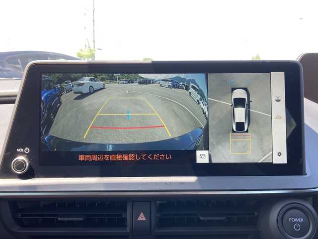 トヨタ プリウス Z 佐賀県 2023(令5)年 1.4万km グレー パノラマルーフ/純正12.3インチディスプレイオーディオ/ナビキット/パノラマミックビューモニター/プリクラッシュセーフティ/レーンディパーチャーアラート/オートハイビーム/アダプティブクルーズコントロール/クリアランスソナー/ブラインドスポットモニター/リアクロストラフィックアラート/パーキングアシスト/レザーシート/メモリパワーシートシート/シートヒーター/エアシート/ステアリングヒーター/ステアリングリモコン/パワートランク/スマートルーミラー/電動パーキングブレーキ/オートブレーキホールド/AC100V/プッシュスタート/スマートキー/LEDヘッドライト/純正19インチアルミホイール/ボディカラー:アッシュ〈1M2〉