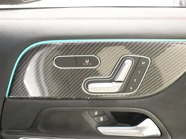 メルセデス・ベンツ ＧＬＢ２００ｄ AMGライン 静岡県 2020(令2)年 4.7万km イリジウムシルバー ＯＰ２０インチＡＷ /ナビＴＶ ３６０°カメラ /ドラレコ　/ハーフレザーシート /シートヒーター /ＡＣＣ　ＬＫＡ　ＢＳＭ /ＬＥＤヘッドライト /ＥＴＣ２．０ /パワーバックドア /無線充電 /自動駐車 /アンビエントライト /パドルシフト /スマートキーX2