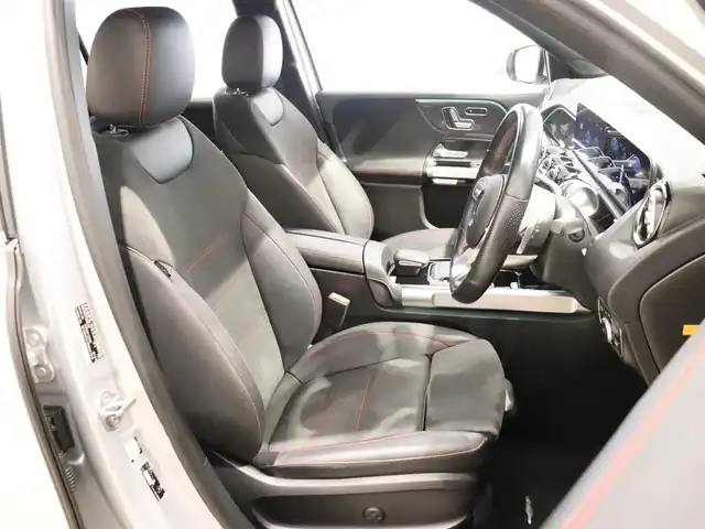 メルセデス・ベンツ ＧＬＢ２００ｄ AMGライン 静岡県 2020(令2)年 4.7万km イリジウムシルバー ＯＰ２０インチＡＷ /ナビＴＶ ３６０°カメラ /ドラレコ　/ハーフレザーシート /シートヒーター /ＡＣＣ　ＬＫＡ　ＢＳＭ /ＬＥＤヘッドライト /ＥＴＣ２．０ /パワーバックドア /無線充電 /自動駐車 /アンビエントライト /パドルシフト /スマートキーX2