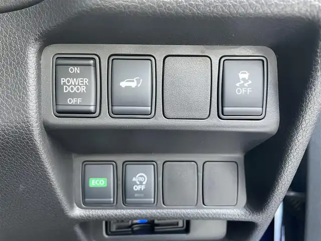 日産 エクストレイル オーテック iパッケージ 滋賀県 2019(令1)年 4.2万km カスピアンブルー 純正9インチナビ/・Bluetooth/CD/DVD/USB/HDMI/フルセグ/全方位カメラ/インテリジェントルームミラー/レザーシート/パワーリアゲート/全席シートヒーター/プッシュスタート/ステアリングリモコン/電子パーキング/オートホールド/オートハイビーム/前後ソナー/ルーフレール/ビルトインETC