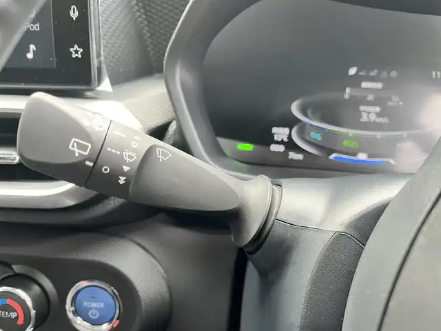 トヨタ ライズ Z 滋賀県 2025(令7)年 0.1千km シャイニングホワイトパール 純正9インチディスプレイオーディオ/（BT/USB/AppleCarPlay/AndroidAuto）/バックカメラ/D/Nシートヒーター/衝突被害軽減ブレーキ/追従レーダークルーズコントロール/前後コーナーセンサー/レーンキープアシスト/純正LEDヘッドライト/オートライト/オートハイビーム/ABS/盗難防止システム/ブレーキホールド/純正17インチAW/アイドリングストップ/スマートキー