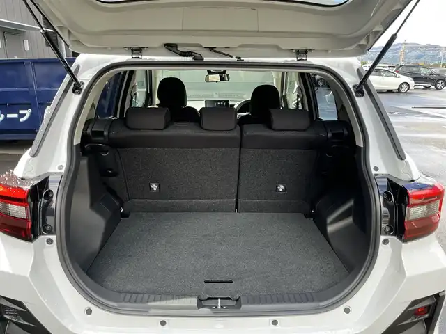 トヨタ ライズ Z 滋賀県 2025(令7)年 0.1千km シャイニングホワイトパール 純正9インチディスプレイオーディオ/（BT/USB/AppleCarPlay/AndroidAuto）/バックカメラ/D/Nシートヒーター/衝突被害軽減ブレーキ/追従レーダークルーズコントロール/前後コーナーセンサー/レーンキープアシスト/純正LEDヘッドライト/オートライト/オートハイビーム/ABS/盗難防止システム/ブレーキホールド/純正17インチAW/アイドリングストップ/スマートキー