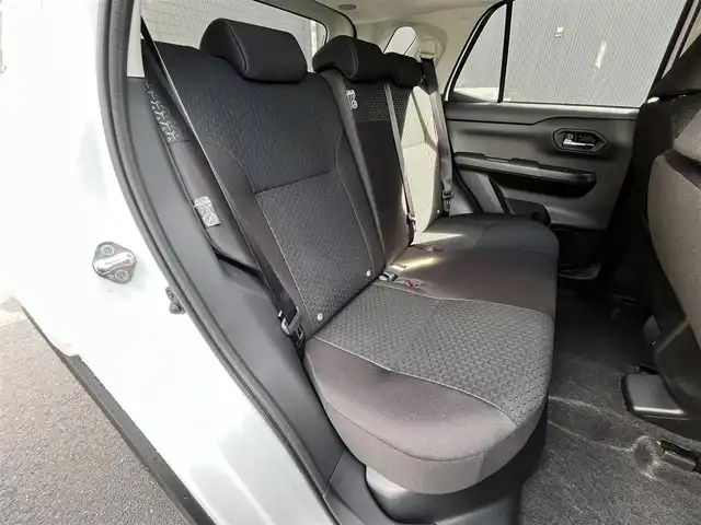 トヨタ ライズ Z 滋賀県 2025(令7)年 0.1千km シャイニングホワイトパール 純正9インチディスプレイオーディオ/（BT/USB/AppleCarPlay/AndroidAuto）/バックカメラ/D/Nシートヒーター/衝突被害軽減ブレーキ/追従レーダークルーズコントロール/前後コーナーセンサー/レーンキープアシスト/純正LEDヘッドライト/オートライト/オートハイビーム/ABS/盗難防止システム/ブレーキホールド/純正17インチAW/アイドリングストップ/スマートキー