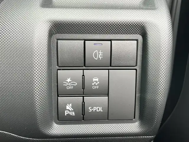 トヨタ ライズ Z 滋賀県 2025(令7)年 0.1千km シャイニングホワイトパール 純正9インチディスプレイオーディオ/（BT/USB/AppleCarPlay/AndroidAuto）/バックカメラ/D/Nシートヒーター/衝突被害軽減ブレーキ/追従レーダークルーズコントロール/前後コーナーセンサー/レーンキープアシスト/純正LEDヘッドライト/オートライト/オートハイビーム/ABS/盗難防止システム/ブレーキホールド/純正17インチAW/アイドリングストップ/スマートキー