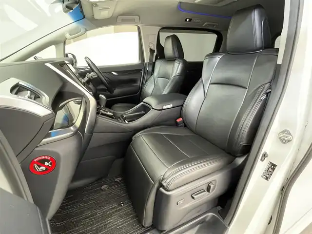 トヨタ ヴェルファイア Z Gエディション 滋賀県 2016(平28)年 6.7万km ホワイトパールクリスタルシャイン 純正10型ナビ/CD/DVD/Bluetooth/ETC/フリップダウンモニター/バックカメラ/電動パーキング/フルセグTV/パワーバックドア/ハンドルヒーター/クルーズコントロール/ハーフレザーシート/トヨタセーフティセンス/両側電動スライドドア/パワーシート/LEDヘッドライト