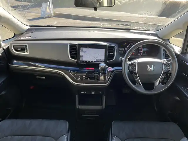 ホンダ オデッセイ アブソルート ホンダセンシング 富山県 2018(平30)年 7万km プラチナホワイトパール 純正ナビ／/フルセグＴＶ／/ＤＶＤ再生／/Ｂｌｕｅｔｏｏｔｈ／/バックカメラ／/ＨＤＭｉ入力端子／/運転席助手席シートヒーター／/運転席パワーシート／/レーダークルコン／/レーンキープアシスト／/ビルトインＥＴＣ/LEDオートライト/ＬＥＤフォグライト