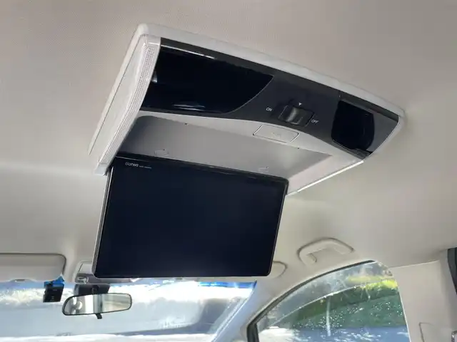 ホンダ オデッセイ アブソルート ホンダセンシング 富山県 2018(平30)年 7万km プラチナホワイトパール 純正ナビ／/フルセグＴＶ／/ＤＶＤ再生／/Ｂｌｕｅｔｏｏｔｈ／/バックカメラ／/ＨＤＭｉ入力端子／/運転席助手席シートヒーター／/運転席パワーシート／/レーダークルコン／/レーンキープアシスト／/ビルトインＥＴＣ/LEDオートライト/ＬＥＤフォグライト