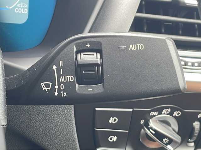 ＢＭＷ Ｘ４ xDrive 20d Mスポーツ 三重県 2021(令3)年 4.5万km サファイアブラックP 純正ナビ /全周囲カメラ/BSM /ワイヤレス充電 /パーキングアシスト /本革シート/前後コーナーセンサー /全席シートヒーター /前席パワーシート/メモリシート /パワーバックドア /USB・タイプC /レーダークルーズコントロール/レーンキープアシスト/革巻きステアリング/ステアリングスイッチ/フロアマット/パドルシフト/LEDヘッドライト/電動格納ミラー/禁煙車