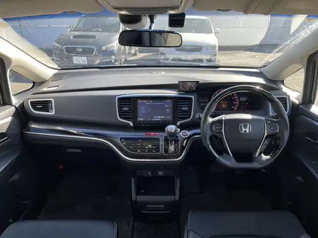 ホンダ オデッセイ アブソルート EX 山形県 2014(平26)年 10.5万km クリスタルブラックパール (株)IDOMが運営する【じしゃロン山形店】の自社ローン専用車両になります。/こちらは現金またはオートローンご利用時の価格です。/自社ローンご希望の方は別途その旨お申付け下さい。/純正SDナビ/（CD/DVD/BT/TV）/バックカメラ/両側パワースライドドア/フリップダウンモニター/クルーズコントロール/ETC/パドルシフト/アイドリングストップ/横滑り防止/社外レーダー/ドライブレコーダー/D席パワーシート/ブラインドスポット/革巻きステアリング/プッシュスタート/スマートキー/ウィンカーミラー/フォグランプ/ドアバイザー